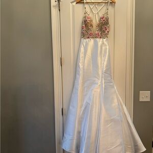 Elegant White Gown with Floral Embroidery
